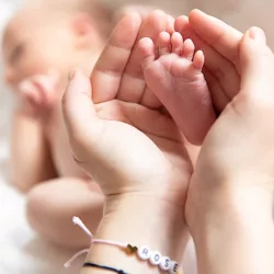 Clic Images séance photographie naissance femme enceinte nouveau ne chez vous